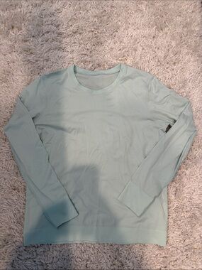 Lululemon Light Mint Long Sleeve Crewneck Top